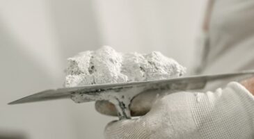 Lafarge innove en créant une nouvelle chaux blanche naturelle