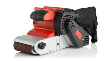 Focus sur la nouvelle ponceuse à bande sur batterie Einhell